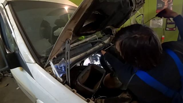 Sprinter w906 om646 переделка на АКПП смотреть онлайн