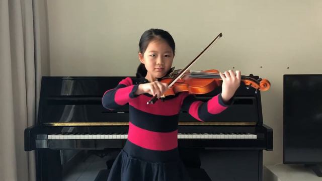 Kele on Violin: Third Movement of Rieding b minor Concerto (7 years 2 months) смотреть онлайн