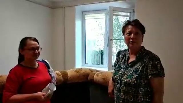 Решили во всю квартиру установить натяжные потолки от "Репы" смотреть онлайн