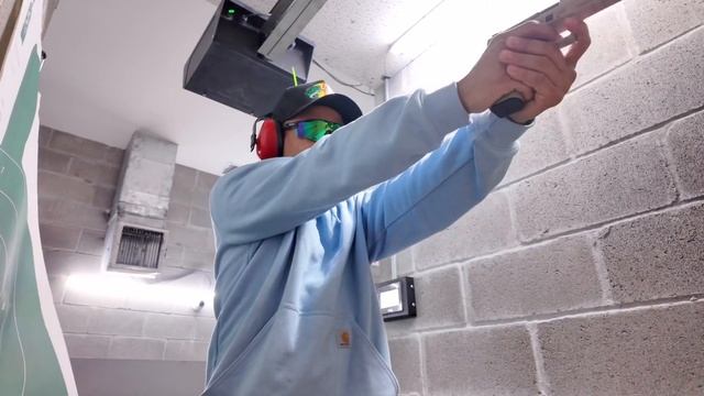 Glock 19 gen 3 vs Canik TP9SF смотреть онлайн