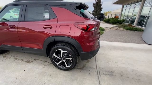 Red 2022 Chevrolet Trailblazer RS Review - GSL GM City - Calgary смотреть онлайн