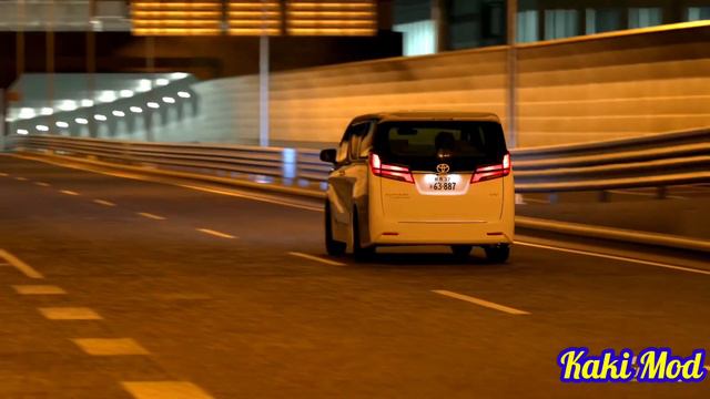 INITIAL D SPECIAL : TOYOTA ALPHARD DRIFT смотреть онлайн