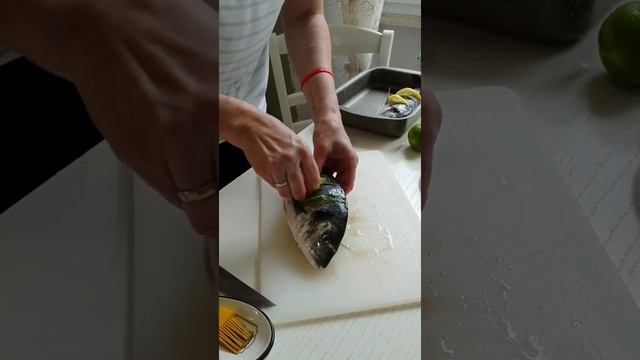 Дорадо в духовке. Лучший рецепт на планете. смотреть онлайн