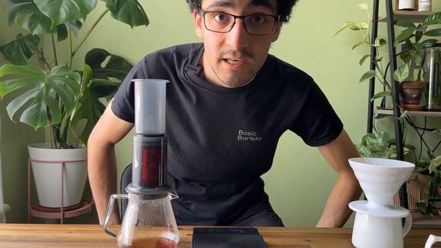 AeroPress Vs V60 - Coffee Review ☕️ смотреть онлайн