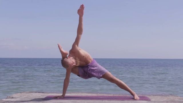 Раджа Йога Радомира ЕДИНСТВО. Перетекание классических поз у моря смотреть онлайн