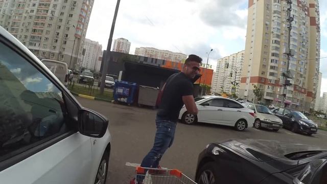 ЧТО будет с ТВ, если СКИНУТЬ с ВЫСОТКИ ?! НЕАДЕКВАТНЫЙ ПРАНК смотреть онлайн