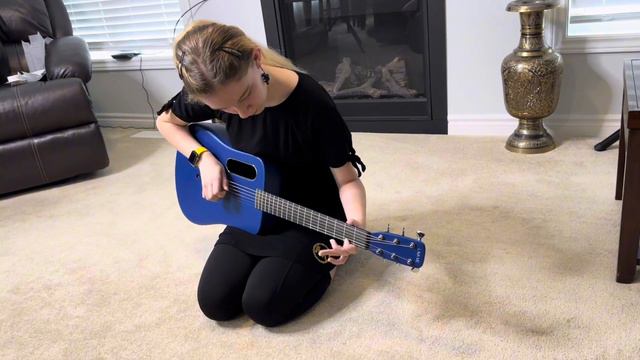 UNBOXING The LAVA ME 2 guitar! смотреть онлайн