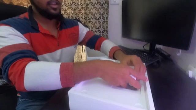 MacBook Pro M1 Unboxing || Should you buy in 2022 ?? || Vlog-22 || Aman Raj Vlogs смотреть онлайн