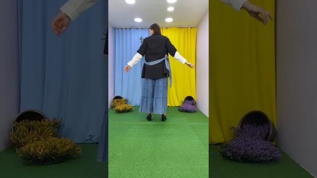 29.01.2022 Прямой эфир. Показ женской одежды большого размера. Турция. Стамбул. смотреть онлайн