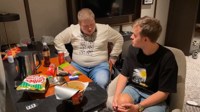 Їжа в Сінгапурі. Singa VLOG: Post Scriptum смотреть онлайн