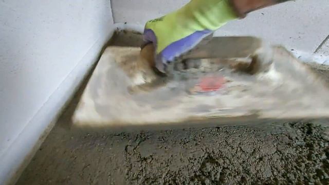 Стяжка своими руками. Строю сам. Жизнь в деревне смотреть онлайн