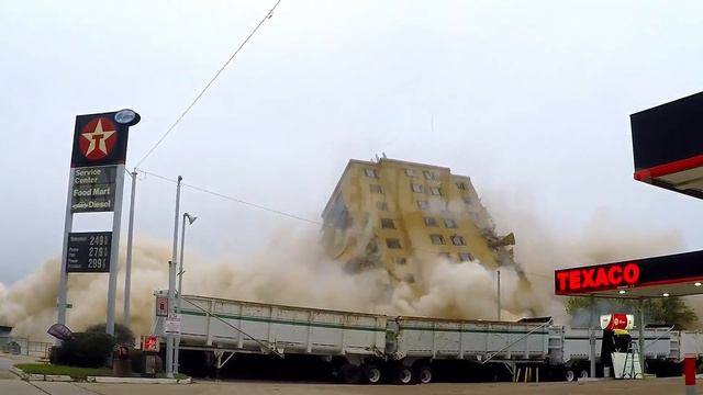Westchester Plaza Building - Controlled Demolition, Inc. смотреть онлайн