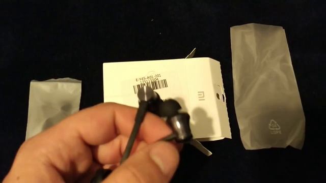 Original Xiaomi Piston Basic Edition In-ear Earphones with Mic - BLACK смотреть онлайн
