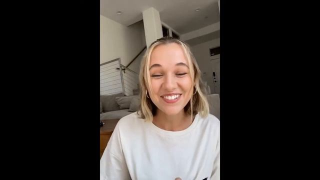 Madison Iseman Live Chat