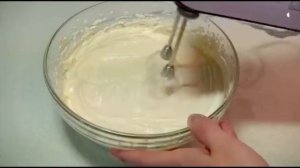 Сметанно-сливочный крем для торта. Как легко приготовить густой и очень вкусный крем