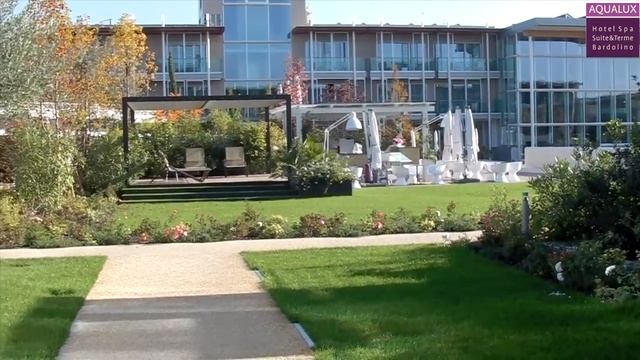 Aqualux Hotel смотреть онлайн