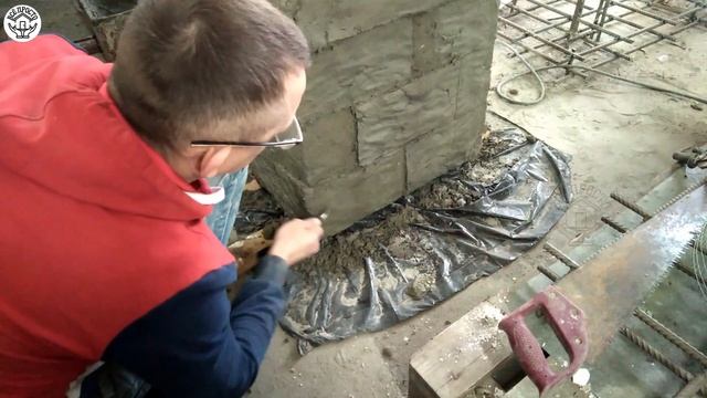 Вазон из цемента под камень и дерево. Арт-бетон. A flowerpot made of cement for stone and wood смотреть онлайн