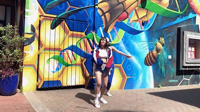 （G)I-DLE ‘Uh-Oh’ DANCE COVER | Katharina Tian смотреть онлайн