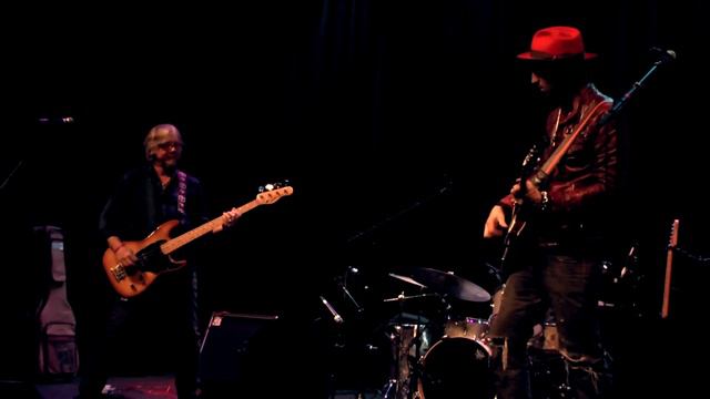 Joseph Arthur & The New Professionals - I Am The Witness Live 12/05/13 Sellersville, PA смотреть онлайн