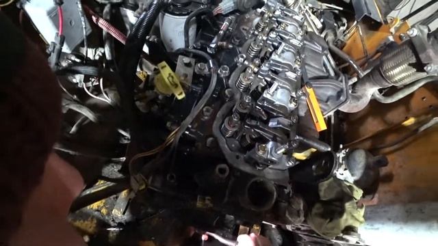 Регулировка тепловых зазоров клапанов двигателя yanmar 4tnv98 Мини погрузчик Mustang 2066 смотреть онлайн