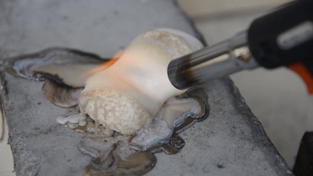 BAR SOAP SAFEGUARD VS GAS TORCH смотреть онлайн