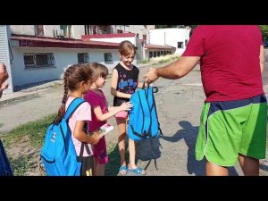 Мариуполь море и счастливые дети