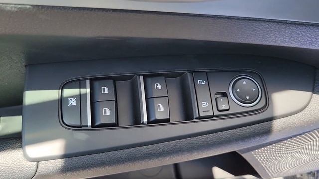 2023 Kia Forte St. Petersburg, Tampa, Clearwater, Palm Harbor, Largo, FL 833002 смотреть онлайн