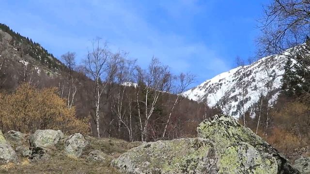 АНДОРРА, прогулка по горам, цветение миндаля в столице смотреть онлайн
