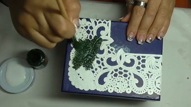 DIY CAJA REPUJADA CON OBLEAS - BOX EMBOSSED WITH WAFERS