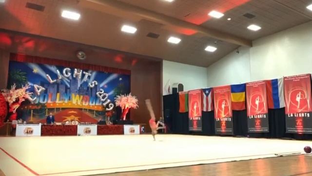 Мелания Тур Скакалка 2005 - LA Lights 2019 смотреть онлайн