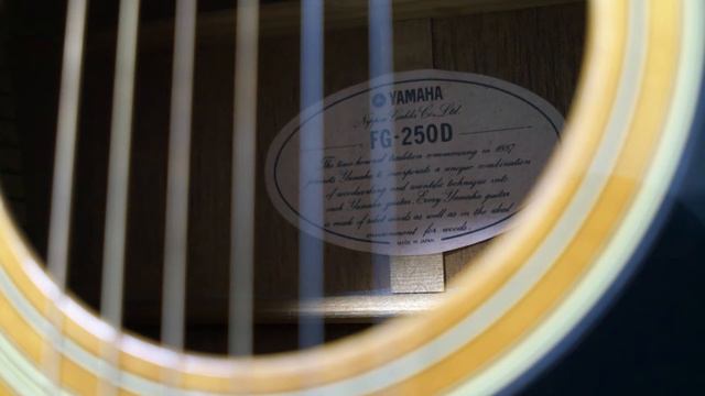 YAMAHA FG-250D смотреть онлайн