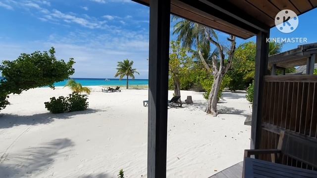 Первый раз на Мальдивы• Kuredu island resort & spa•Обзор виллы у океана и перелёт• День первый 09/2
