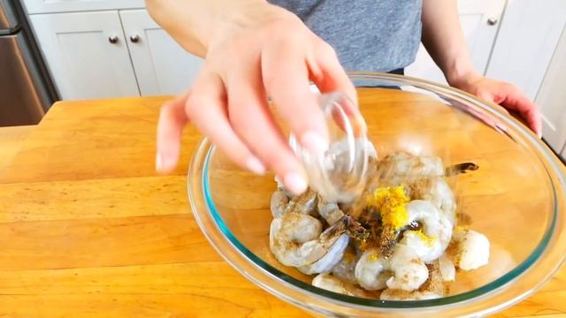 SHRIMP AND GREEN BEANS RECIPE | easy, healthy dinner idea смотреть онлайн
