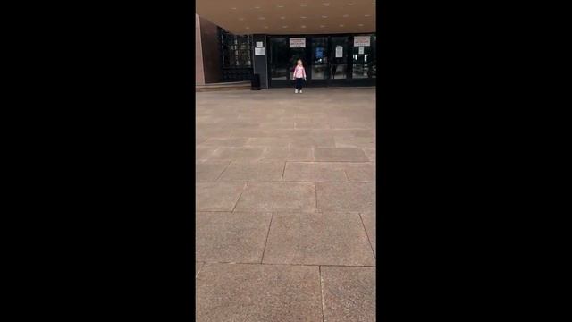 Я пошла на восточные танцы, посмотрим, что из этого получится.4.09.21г смотреть онлайн