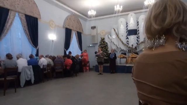 Новый год ,пенсионеры гуляют.Ярославль,Резинотехника.(6) смотреть онлайн