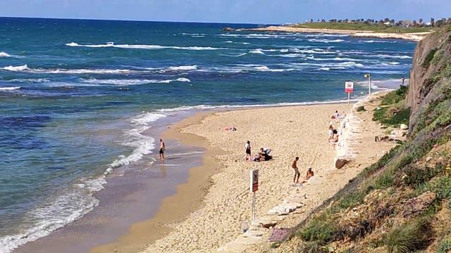 Солнечный день у моря в Яффо. смотреть онлайн