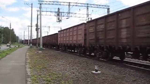 Электровозы ВЛ10У-544 (ТЧЭ-38) + ЧС2К-598 (ТЧЭ-10) со скорым поездом №143С Кисловодск - Москва. смотреть онлайн