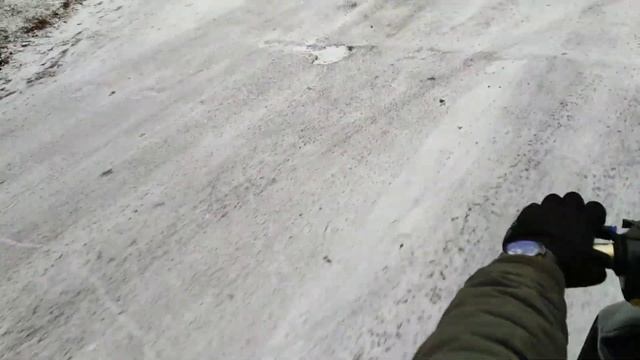 КАТУШКА ЗИМОЙ НА ДИО,ПО СНЕГУ! 100КГ НА БОРТУ ,ПОПРЁТ? ДУРНАЯ DIO AF34/35 ПРИКОЛЯСЫ НА МОПЕДЕ В -5° смотреть онлайн