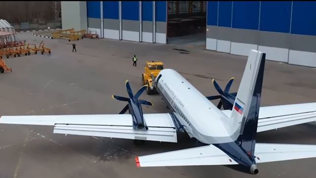 Сборка агрегатов первого серийного самолета Ил-114−300 перешла в активную фазу смотреть онлайн