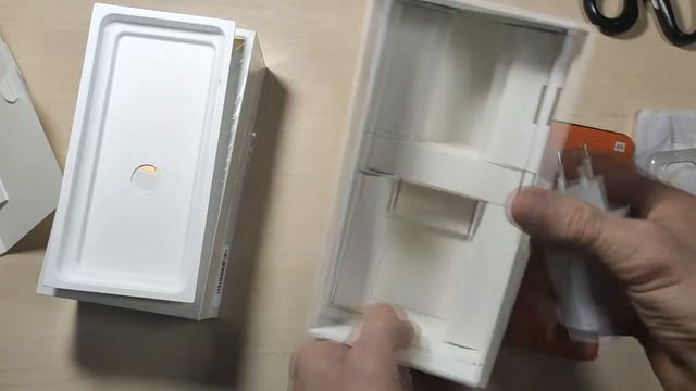Распаковка Смартфона Xiaomi Mi 10T с KazanExpress смотреть онлайн