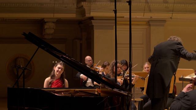 Beethoven Concerto No.3 İlyun Bürkev смотреть онлайн