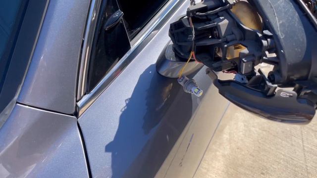 INSTALLING LED PUDDLE LIGHTS ON MY LEXUS 3IS смотреть онлайн