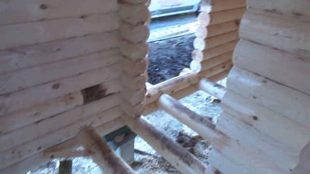 Сруб дома-бани 6.0х8.0м. полтора этажа с крышей 