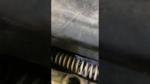 Открытие замка капота снаружи. Тойота.