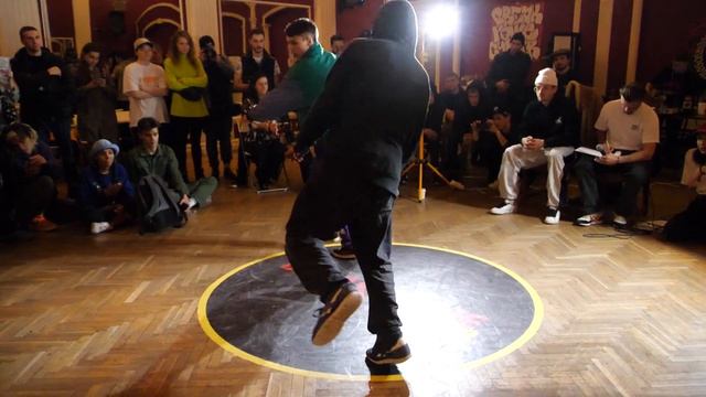BREAK RAVE CYPHER 2019 - 1/4 final pro - bboy Gipsy vs Light смотреть онлайн