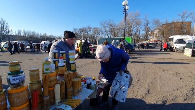Ейск. Ярмарка выходного дня в субботу 11 февраля 2023г смотреть онлайн