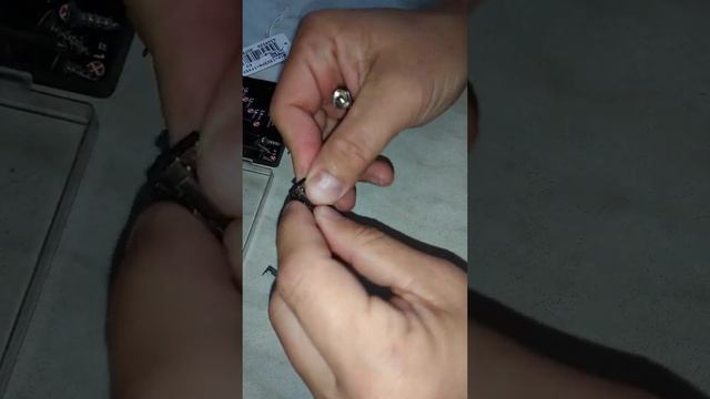 Регулировка браслета CASIO смотреть онлайн