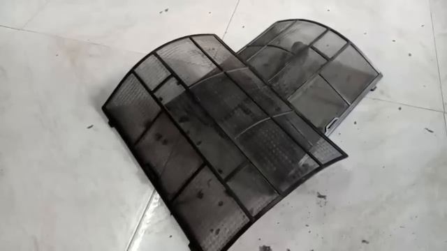 Easy Home Maintenance: Cleaning Your Split AC Filter Yourself смотреть онлайн