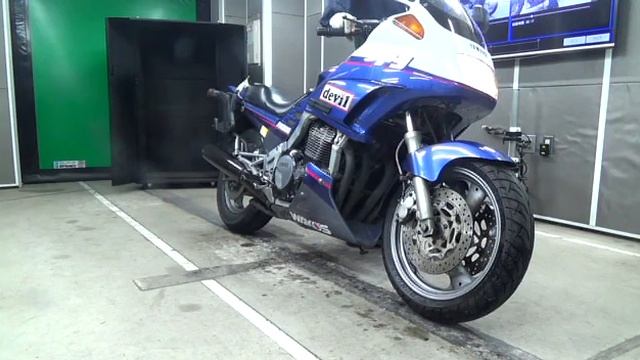 1995 Yamaha FJ1200 r смотреть онлайн