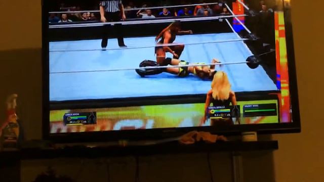 Ember Moon vs Sonya Deville w/ Mandy Rose смотреть онлайн